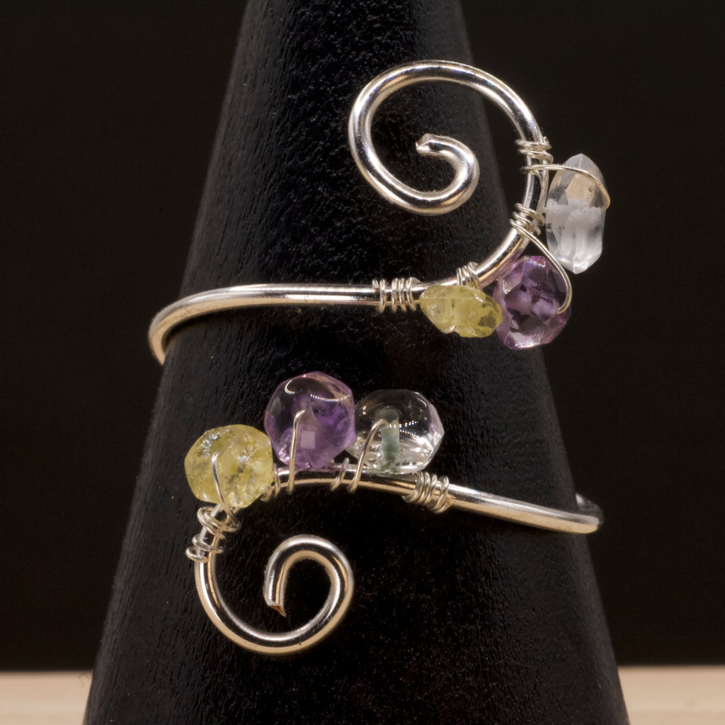 Anello in ametista, acquamarina e quarzo citrino | spirale rame placcato argento 925