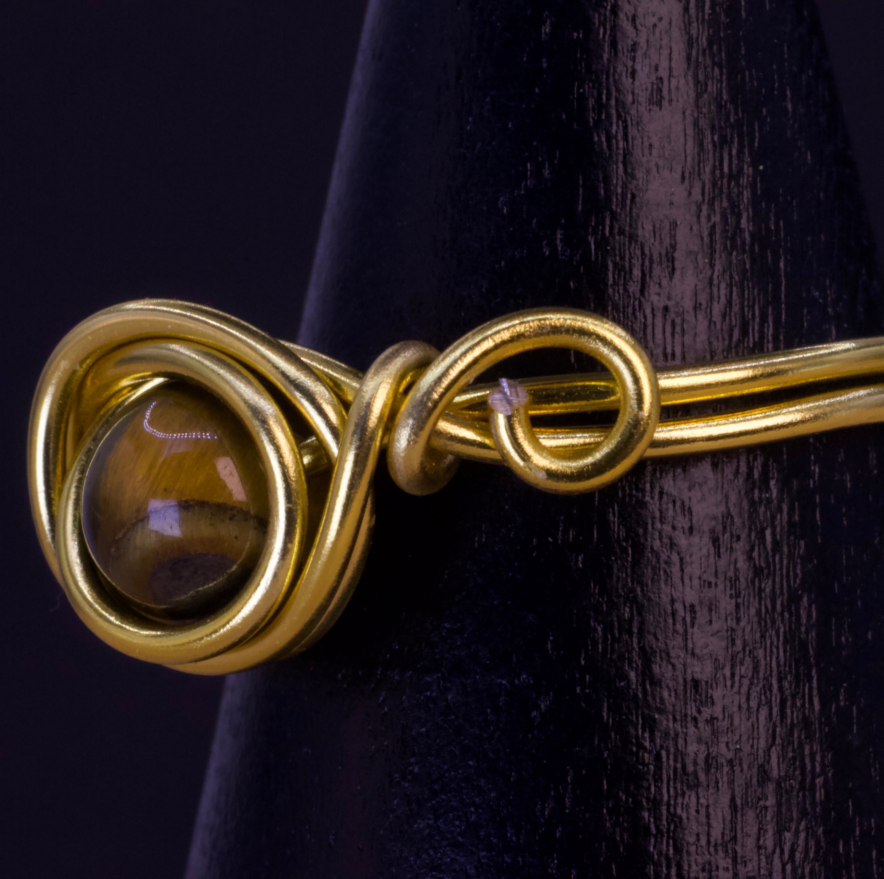 Anello in occhio di tigre