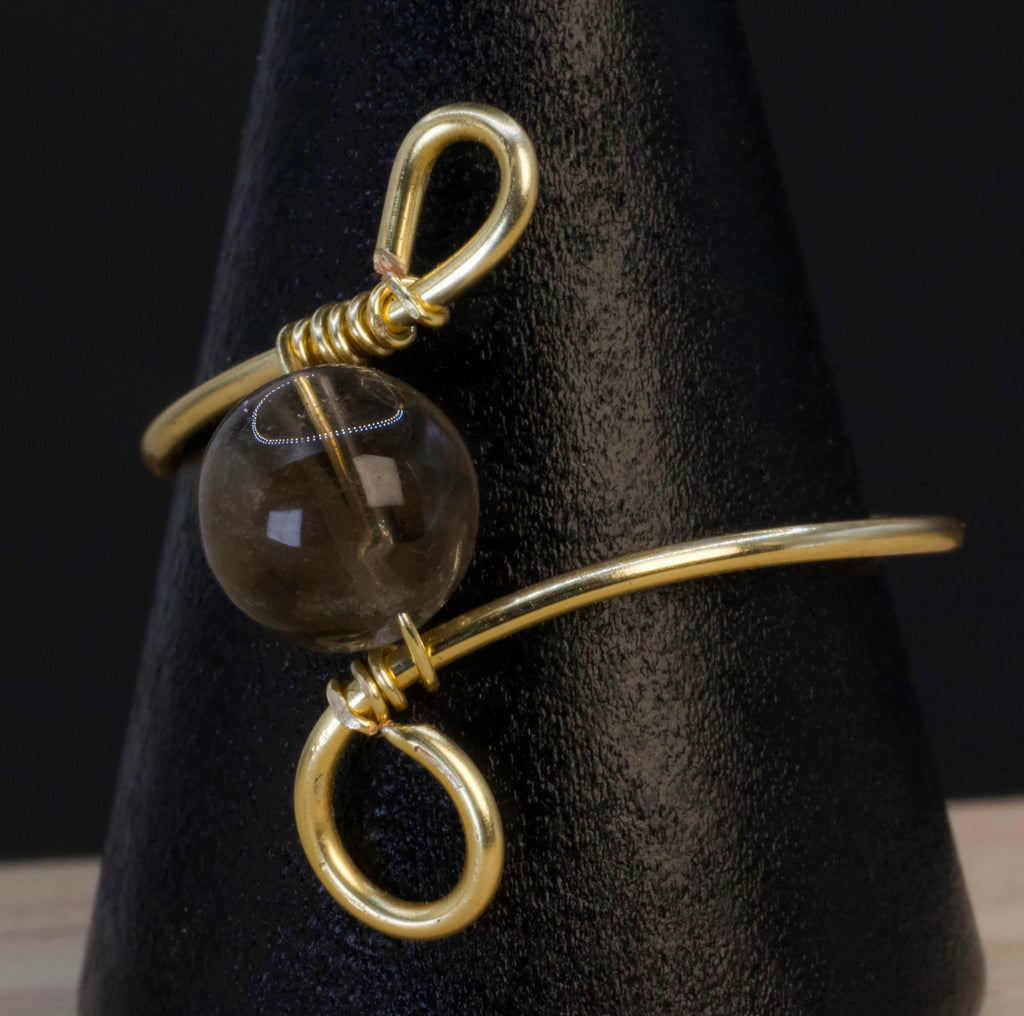 Anello in quarzo fumé | spirale dorata essenziale